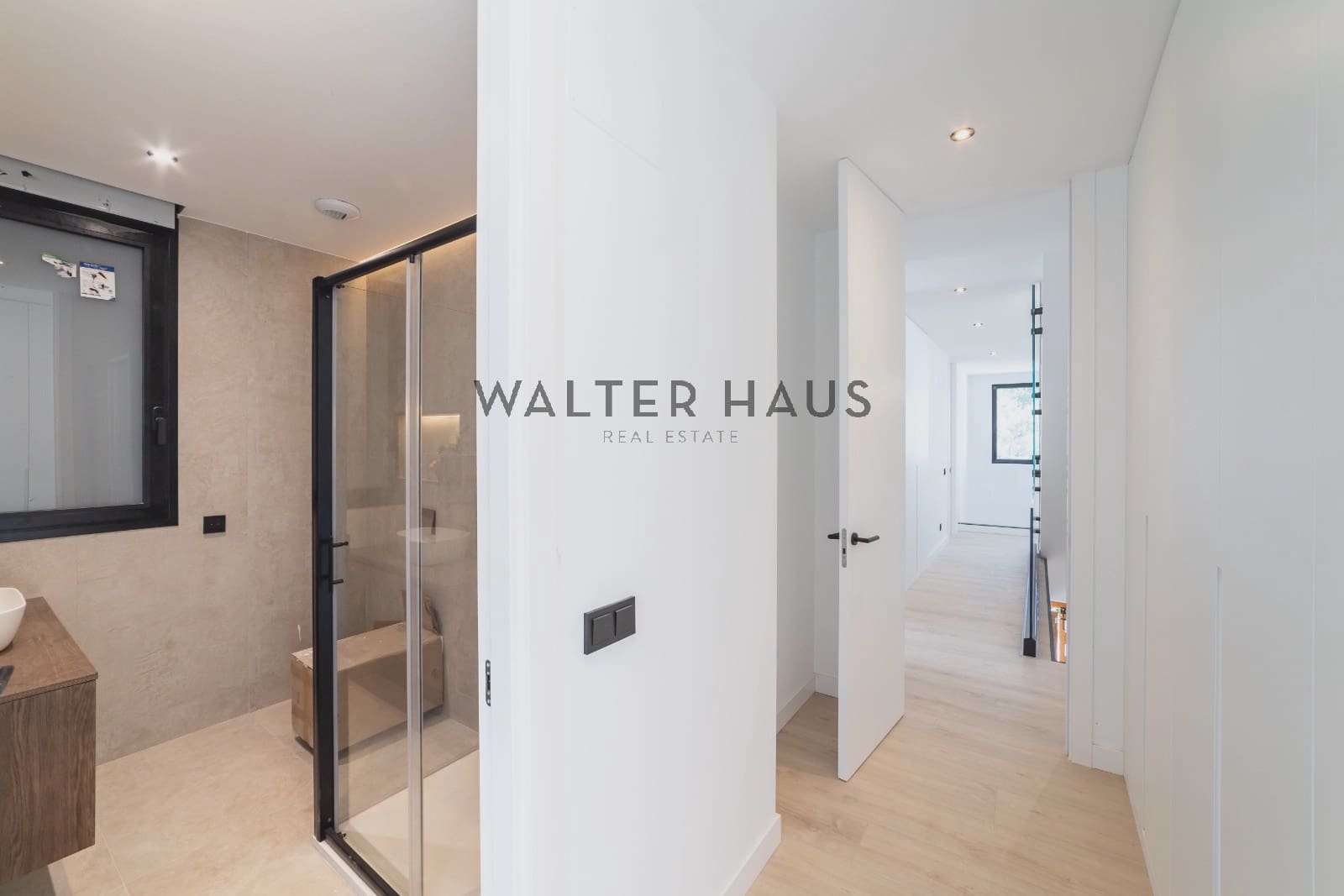 3 soverom Villa til salgs i Madrid by med svømmebasseng - € 1 598 000 (Ref: 9013108)