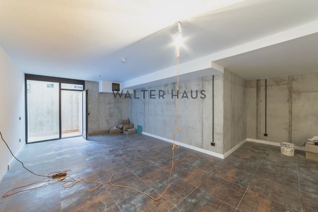 3 bedroom Villa for sale in Madrid city with pool - € 1,598,000 (Ref: 9013108)