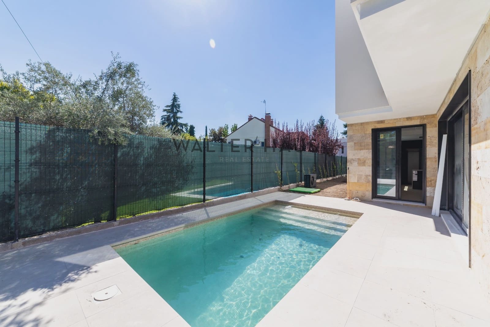 3 soverom Villa til salgs i Madrid by med svømmebasseng - € 1 598 000 (Ref: 9013108)