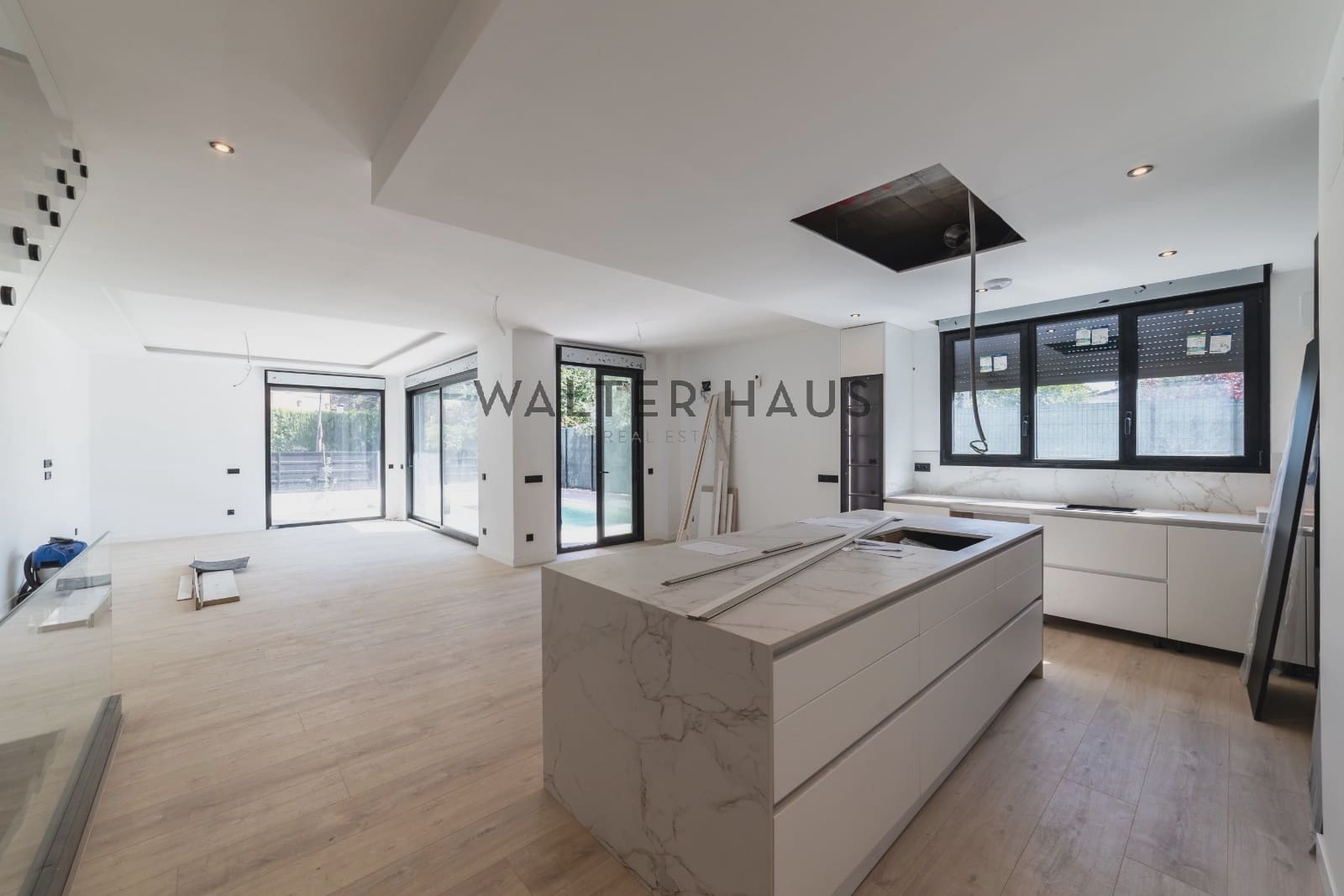 3 soverom Villa til salgs i Madrid by med svømmebasseng - € 1 598 000 (Ref: 9013108)