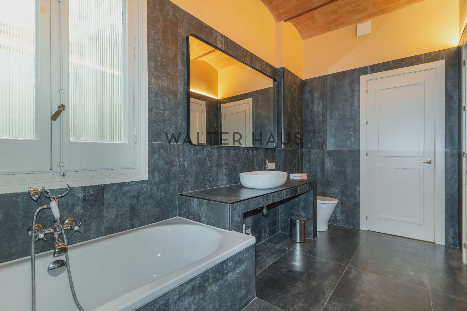 3 sypialnia Mieszkanie na sprzedaż w Miasto Barcelona - 1 330 000 € (Ref: 9016148)