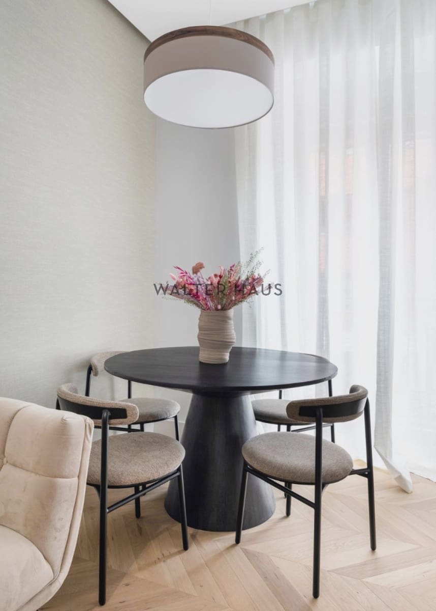 2 soveværelse Lejlighed til salg i Madrid by med swimmingpool - € 790.000 (Ref: 9019554)