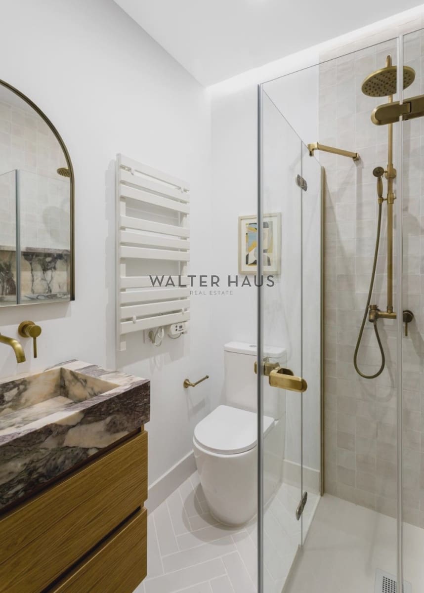 2 soveværelse Lejlighed til salg i Madrid by med swimmingpool - € 790.000 (Ref: 9019554)