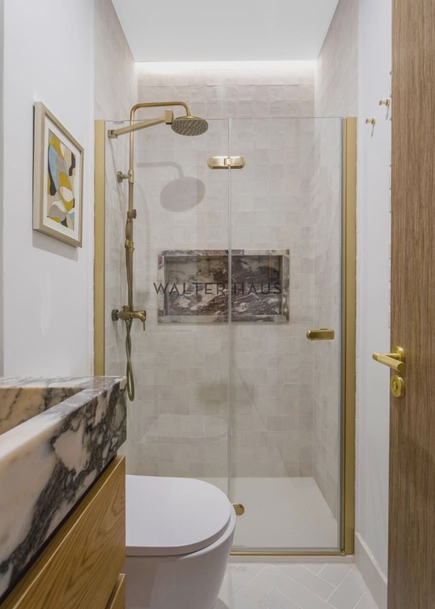 2 soveværelse Lejlighed til salg i Madrid by med swimmingpool - € 790.000 (Ref: 9019554)