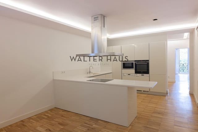 3 sovrum Lägenhet till salu i Justicia, Madrid stad med pool - 2 950 000 € (Ref: 9028476)