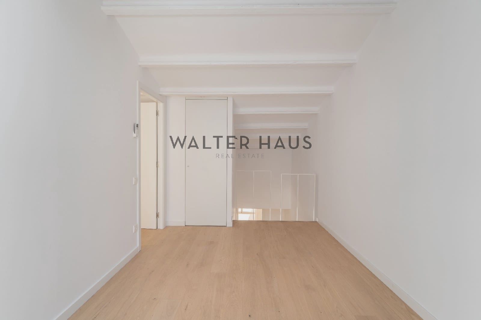 3 soveværelse Penthouse til salg i Barcelona by - € 890.000 (Ref: 9035642)