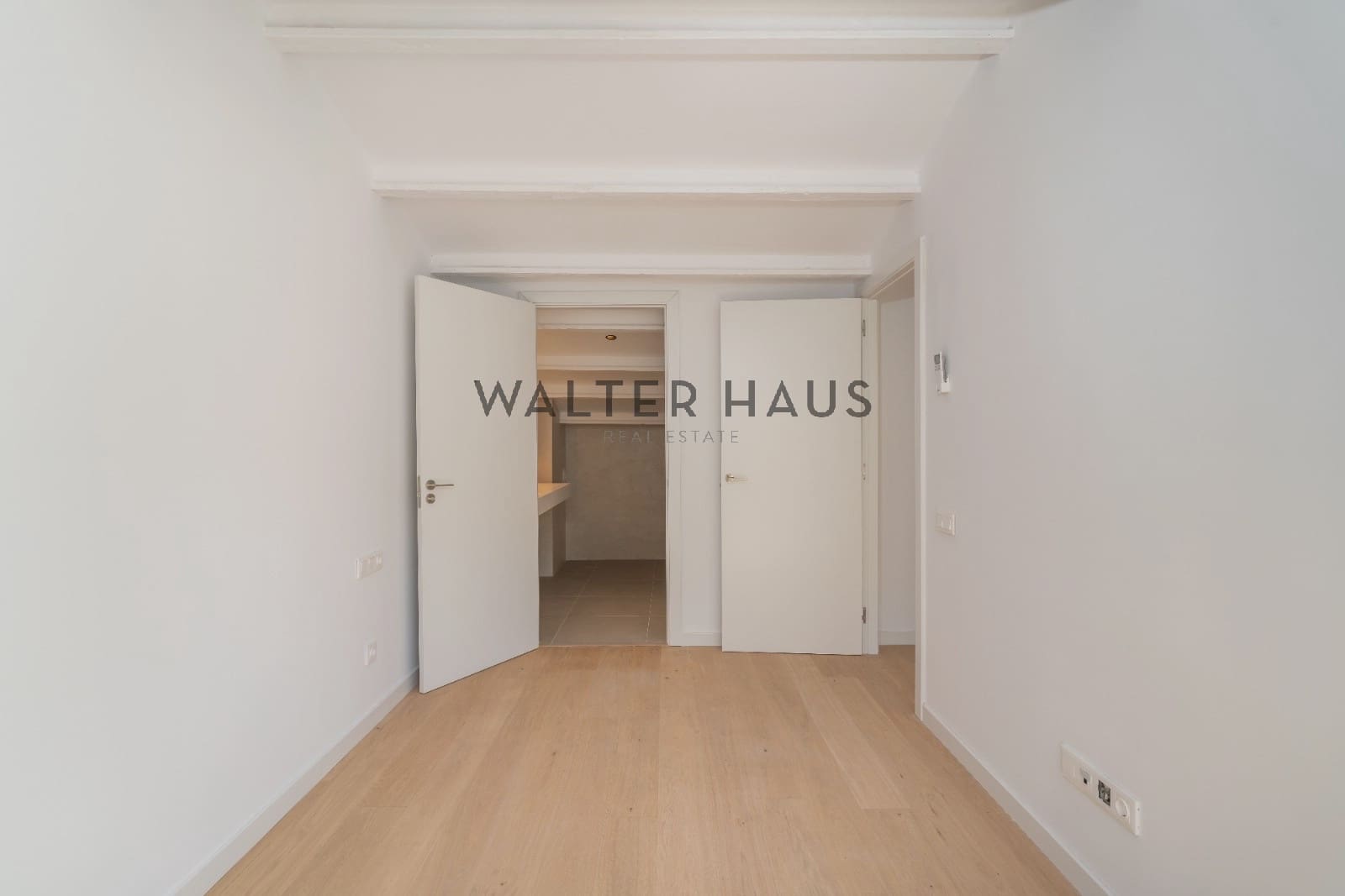 3 soveværelse Penthouse til salg i Barcelona by - € 890.000 (Ref: 9035642)