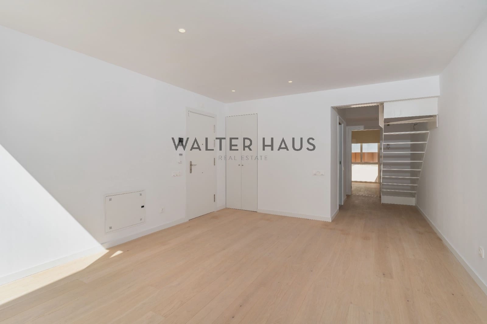 3 soveværelse Penthouse til salg i Barcelona by - € 890.000 (Ref: 9035642)