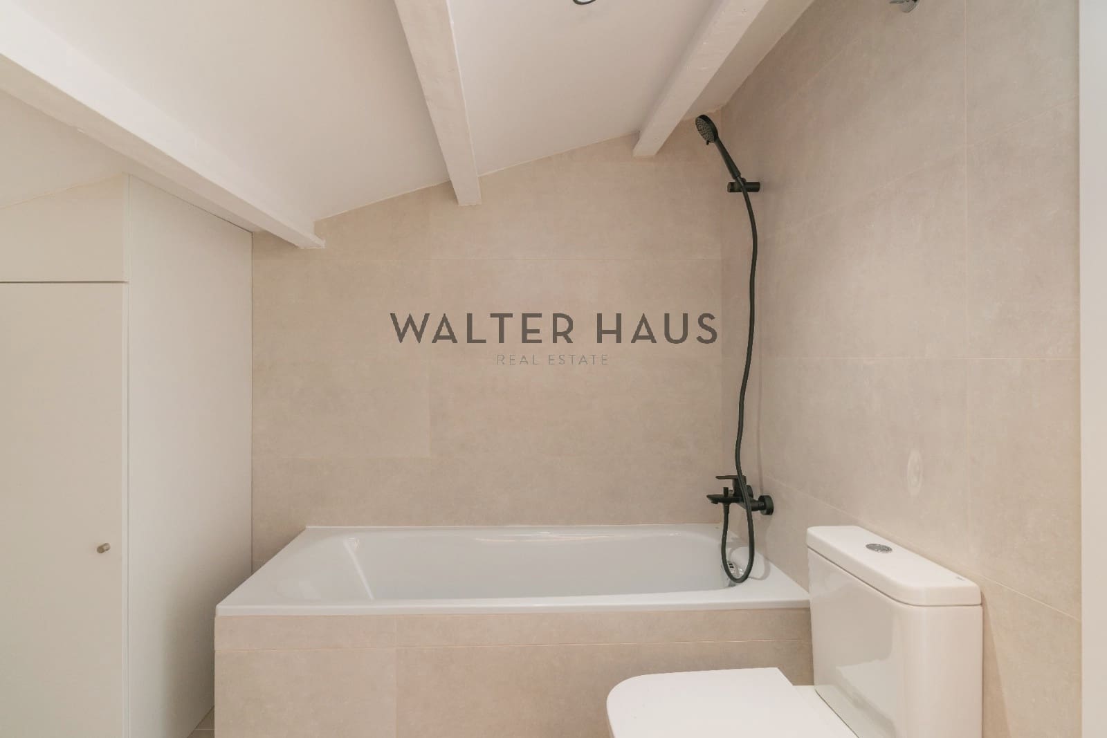 3 soveværelse Penthouse til salg i Barcelona by - € 890.000 (Ref: 9035642)