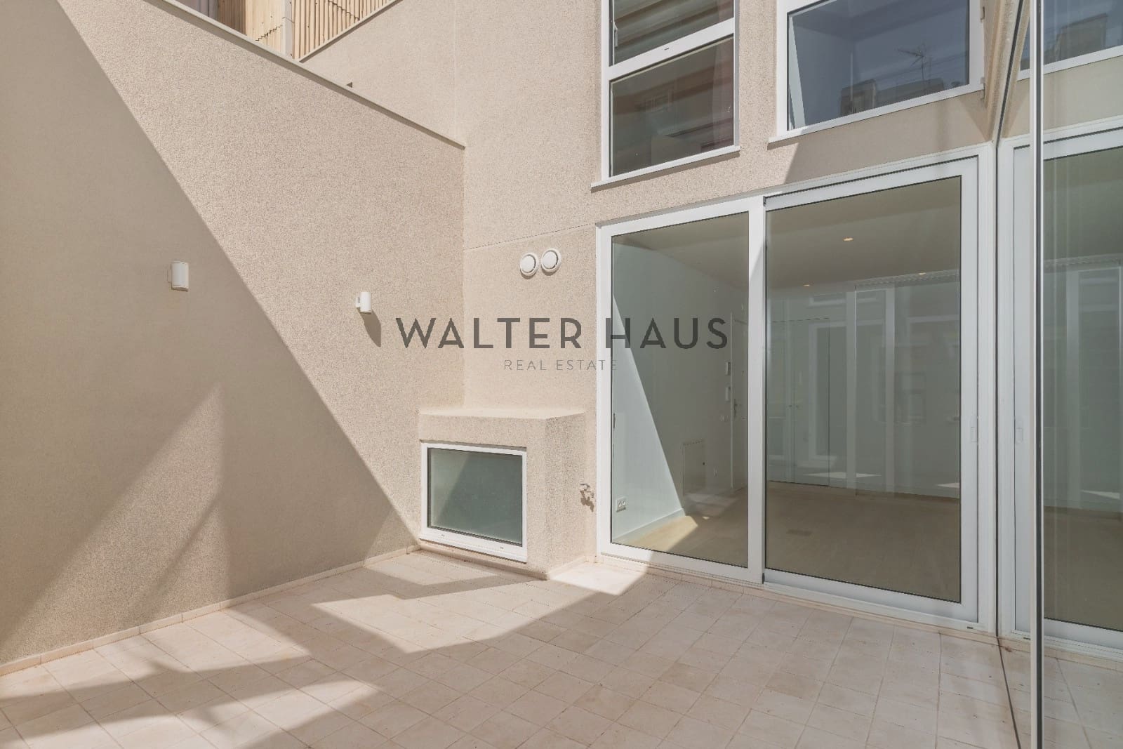 3 soveværelse Penthouse til salg i Barcelona by - € 890.000 (Ref: 9035642)