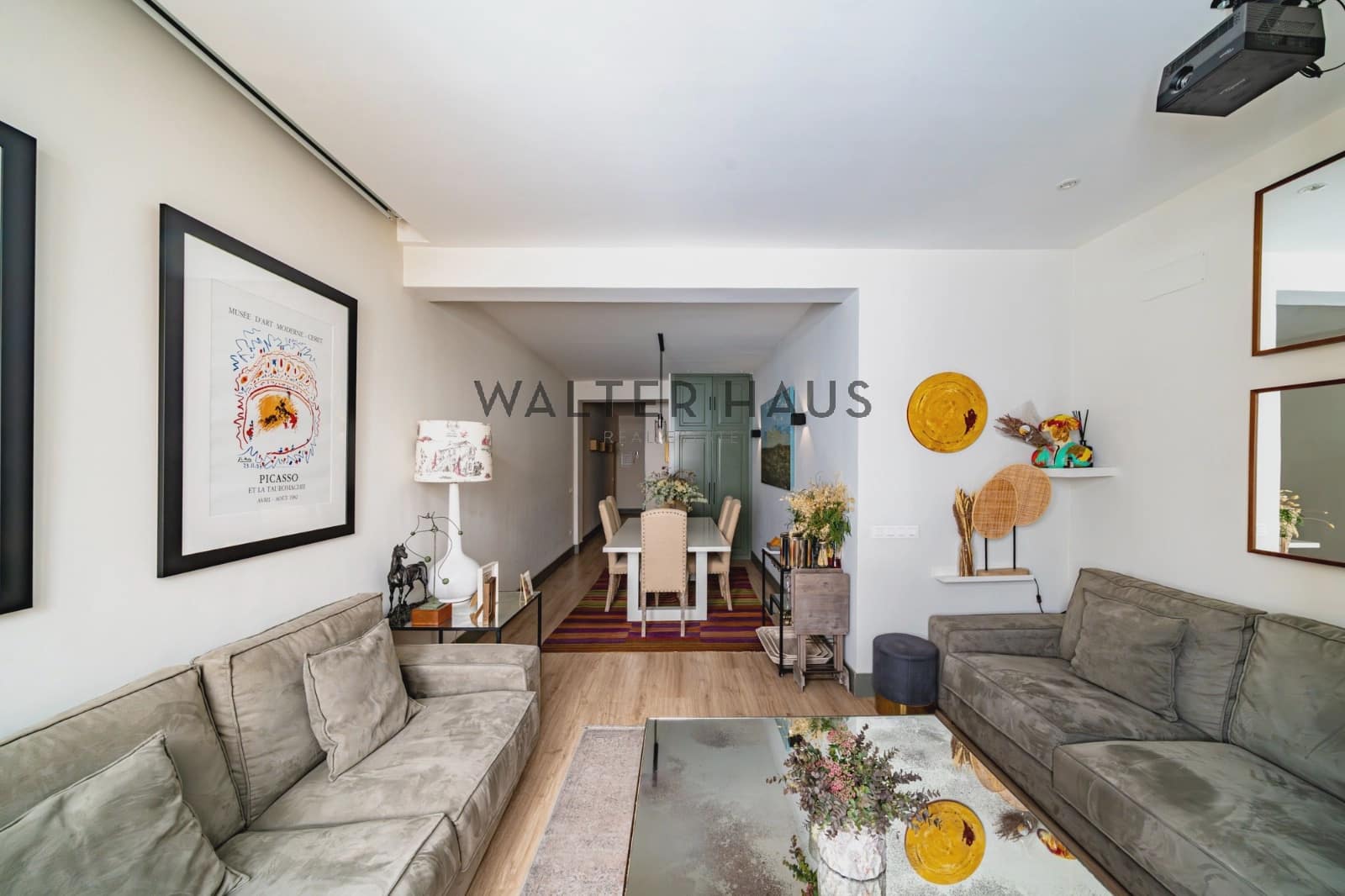 3 soveværelse Lejlighed til salg i Madrid by - € 1.195.000 (Ref: 9036081)