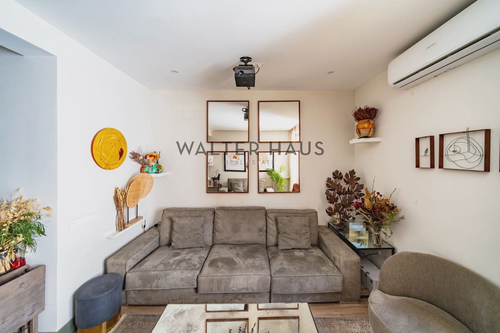 3 soveværelse Lejlighed til salg i Madrid by - € 1.195.000 (Ref: 9036081)