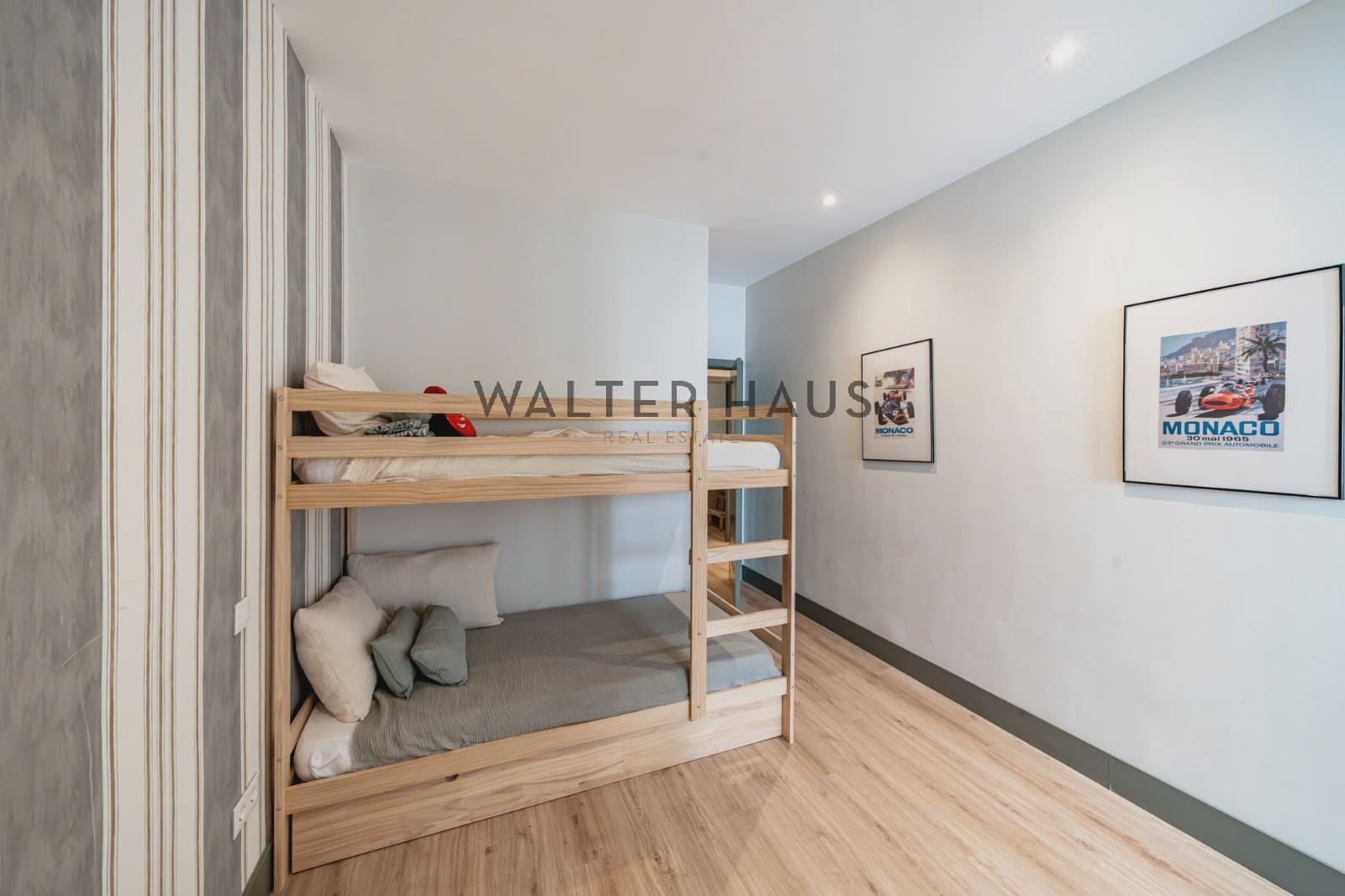 3 soveværelse Lejlighed til salg i Madrid by - € 1.195.000 (Ref: 9036081)