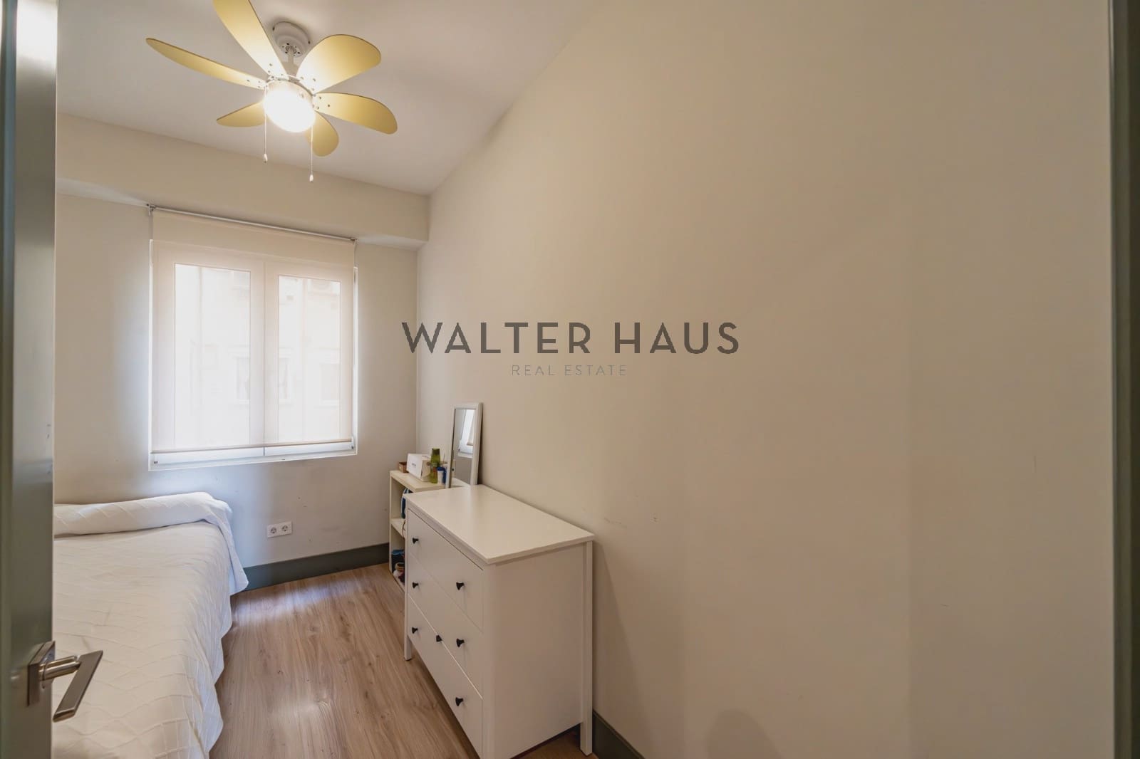 3 soveværelse Lejlighed til salg i Madrid by - € 1.195.000 (Ref: 9036081)