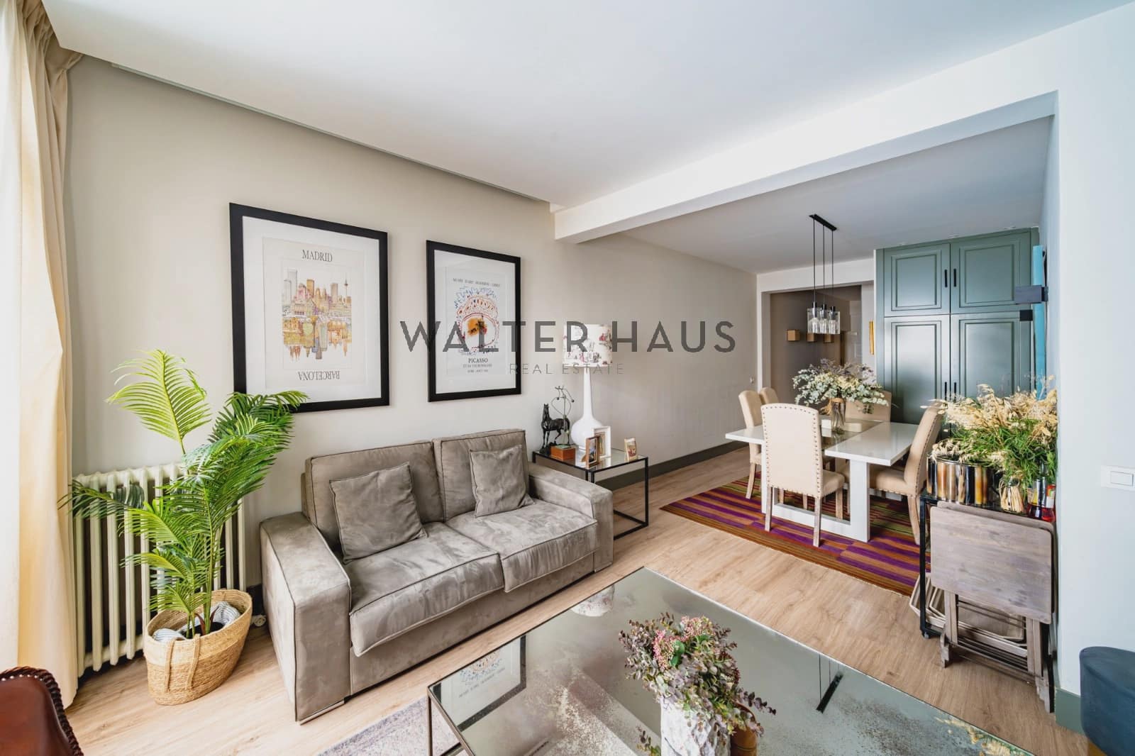 3 soveværelse Lejlighed til salg i Madrid by - € 1.195.000 (Ref: 9036081)