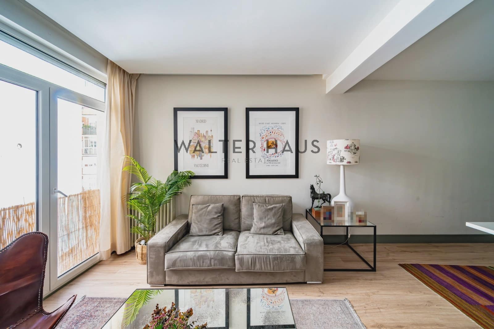 3 soveværelse Lejlighed til salg i Madrid by - € 1.195.000 (Ref: 9036081)