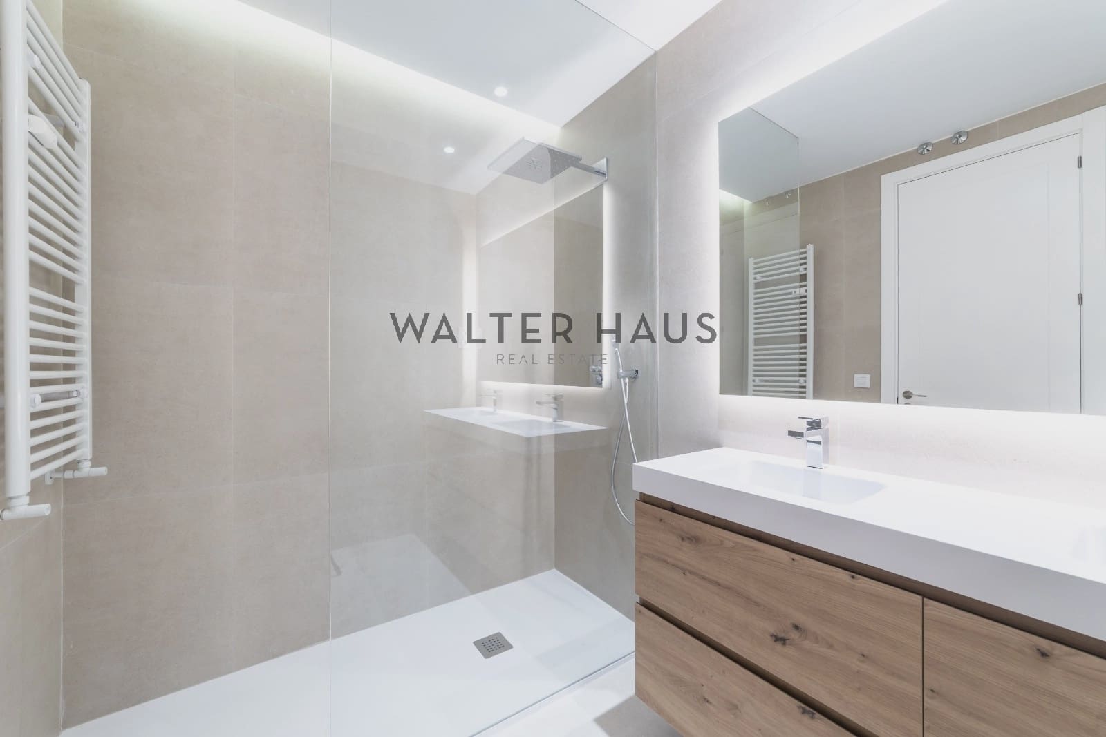 3 soverom Leilighet til salgs i Madrid by - € 2 590 000 (Ref: 9036082)