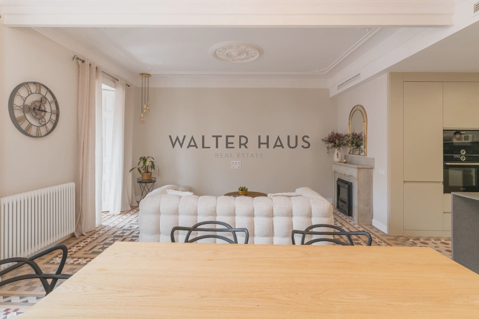 3 soveværelse Lejlighed til salg i Barcelona by - € 1.250.000 (Ref: 9044788)