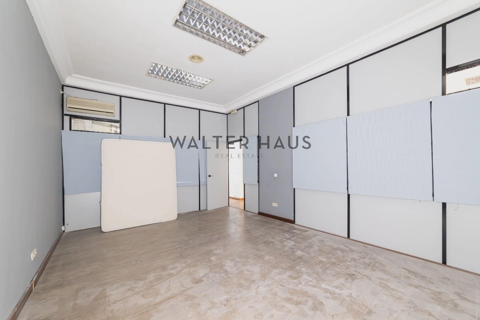 3 soverom Kontor til salgs i Madrid by - € 520 000 (Ref: 9046368)