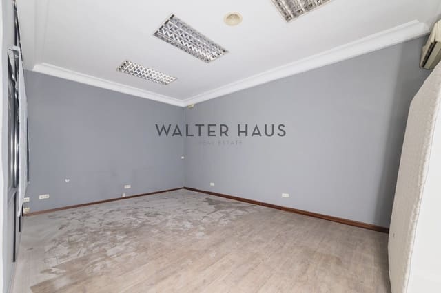 3 bedroom Office for sale in Goya, Madrid city - € 520,000 (Ref: 9046368)