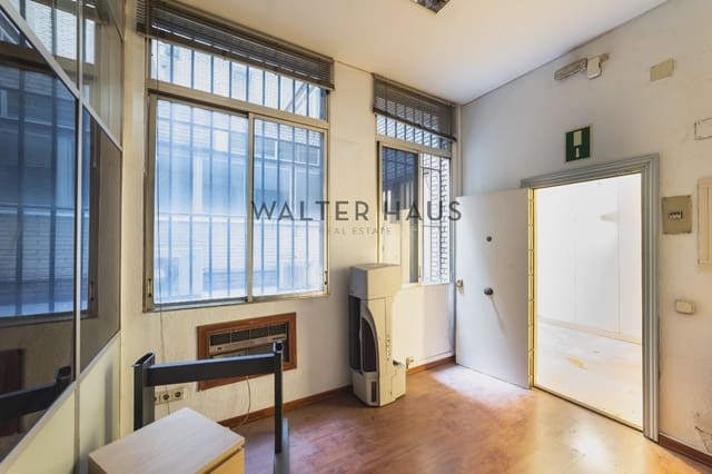 3 bedroom Office for sale in Goya, Madrid city - € 520,000 (Ref: 9046368)