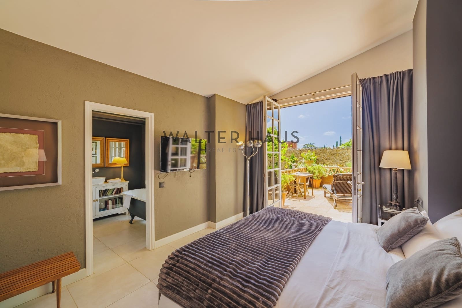 8 quarto Moradia para venda em Corca com piscina - 1 650 000 € (Ref: 9047095)