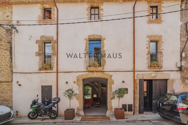 8 bedroom Villa for sale in Corçà with pool - € 1,650,000 (Ref: 9047095)