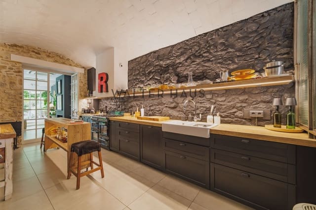 Chalet de 8 habitaciones en Corçà en venta con piscina - 1.495.000 € (Ref: 9047095)