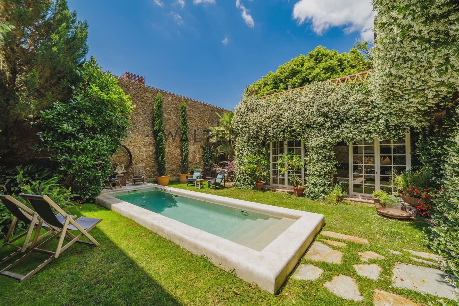 8 quarto Moradia para venda em Corca com piscina - 1 650 000 € (Ref: 9047095)