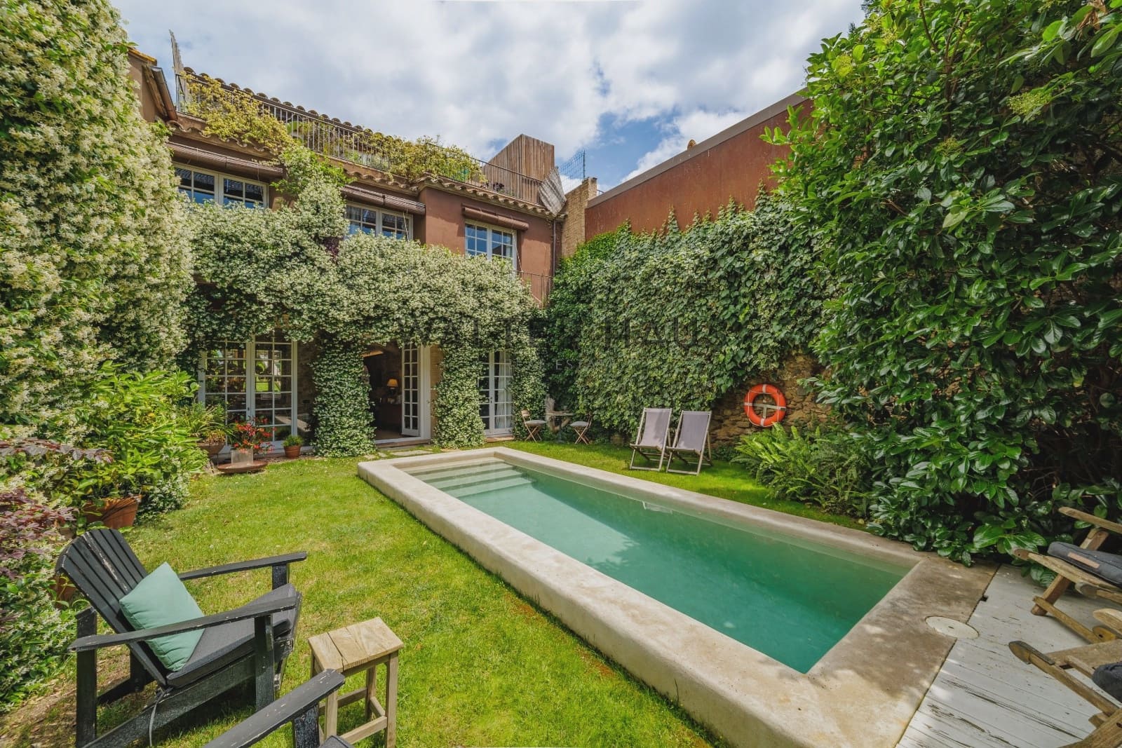 8 quarto Moradia para venda em Corca com piscina - 1 650 000 € (Ref: 9047095)