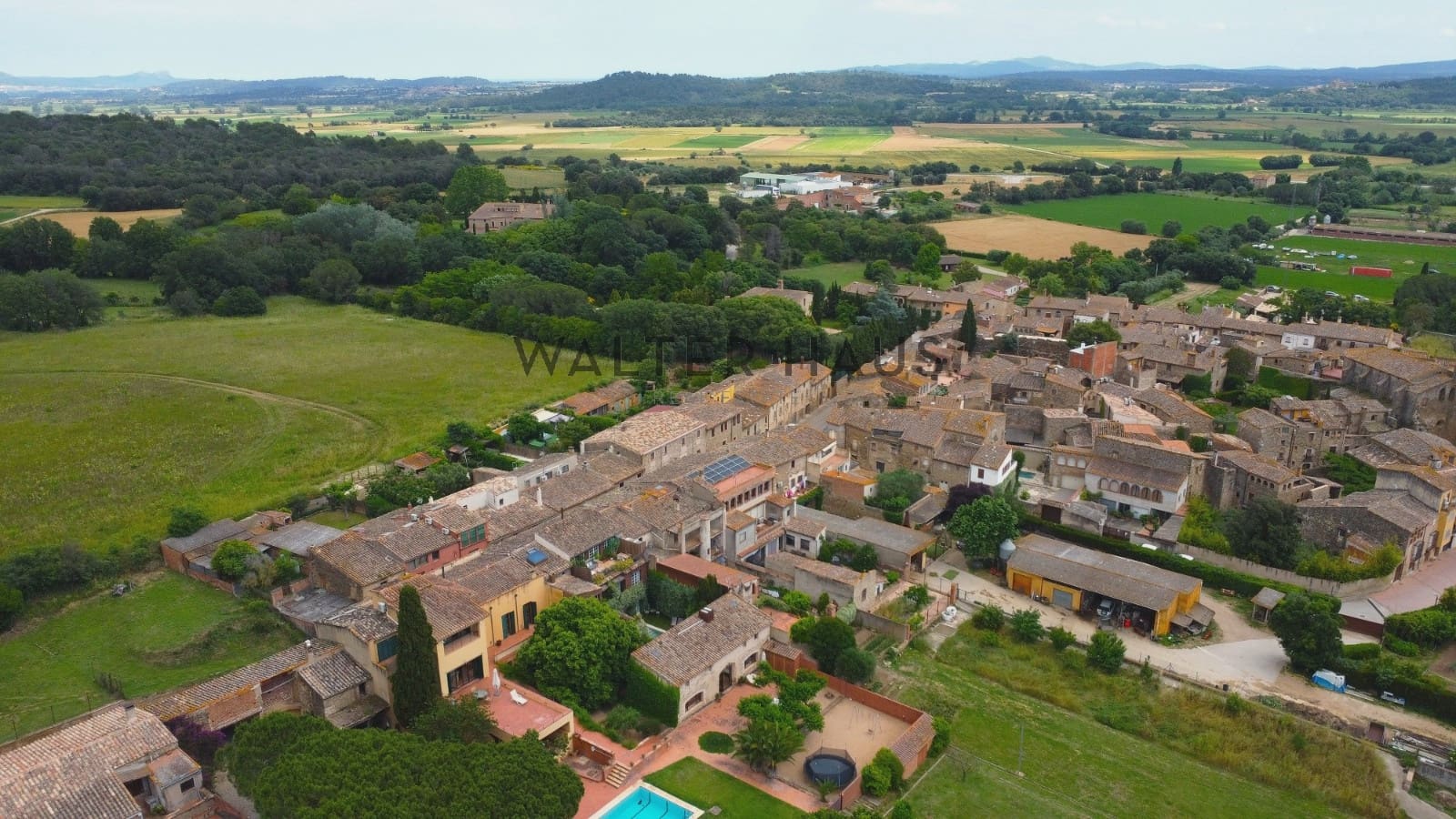 8 quarto Moradia para venda em Corca com piscina - 1 650 000 € (Ref: 9047095)