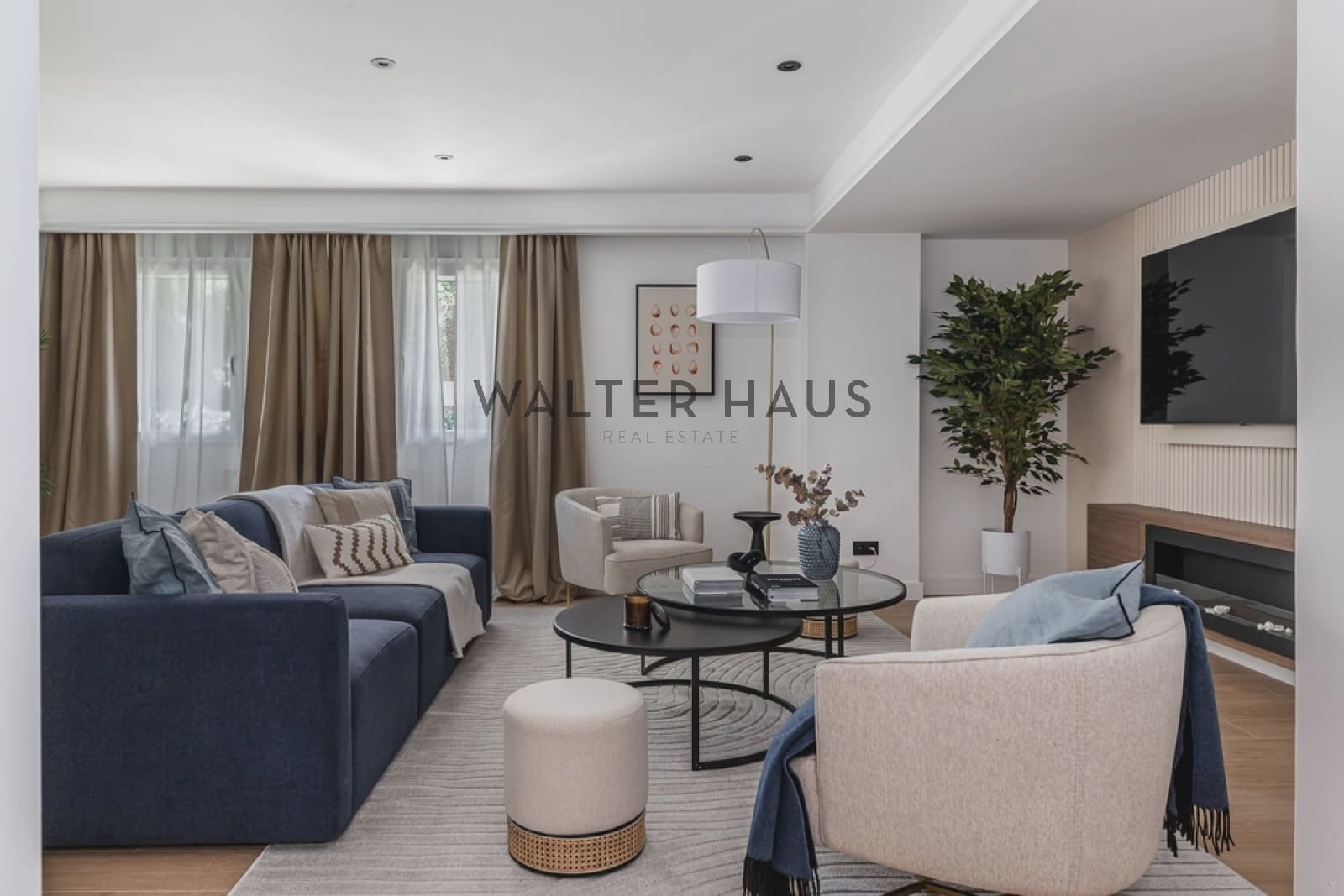 3 soveværelse Lejlighed til salg i Madrid by - € 1.390.000 (Ref: 9050145)