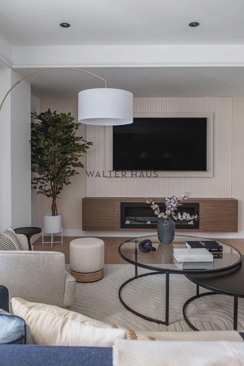 3 soveværelse Lejlighed til salg i Madrid by - € 1.390.000 (Ref: 9050145)