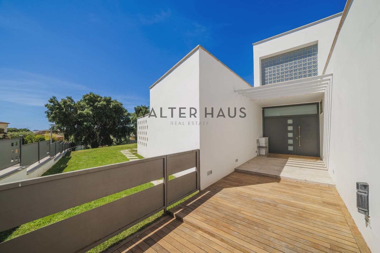 4 bedroom Villa for sale in Calonge i Sant Antoni with pool - € 995,000 (Ref: 9050146)