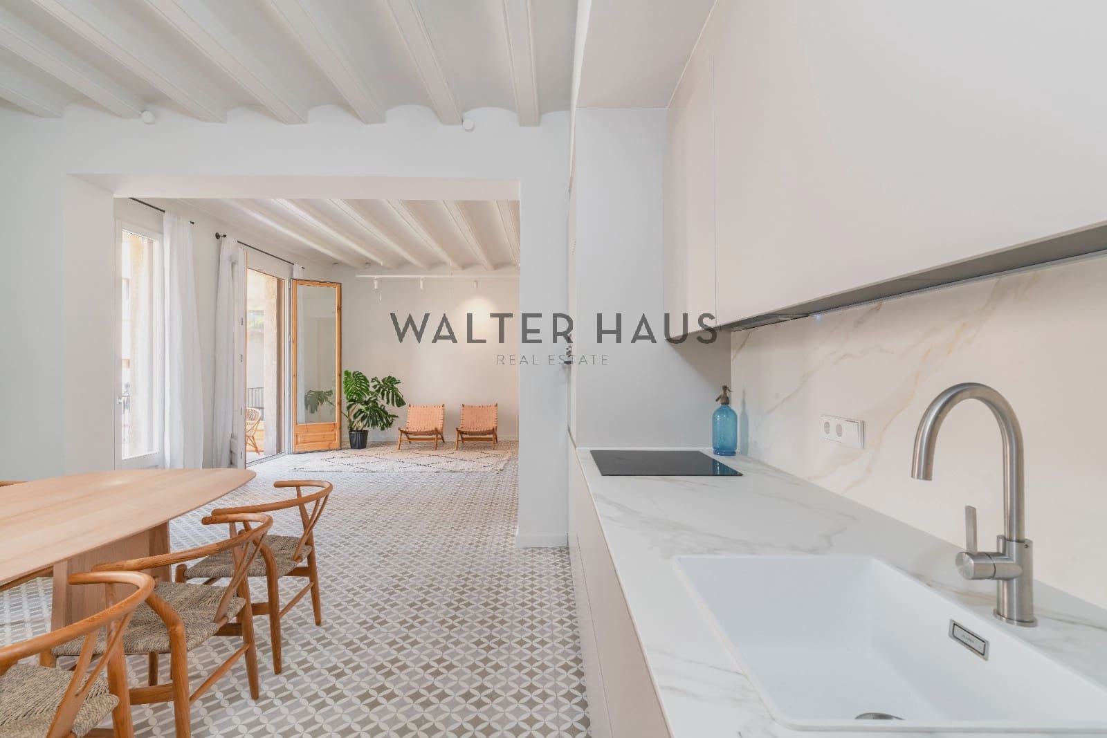 3 soveværelse Lejlighed til salg i Barcelona by - € 745.000 (Ref: 9057011)