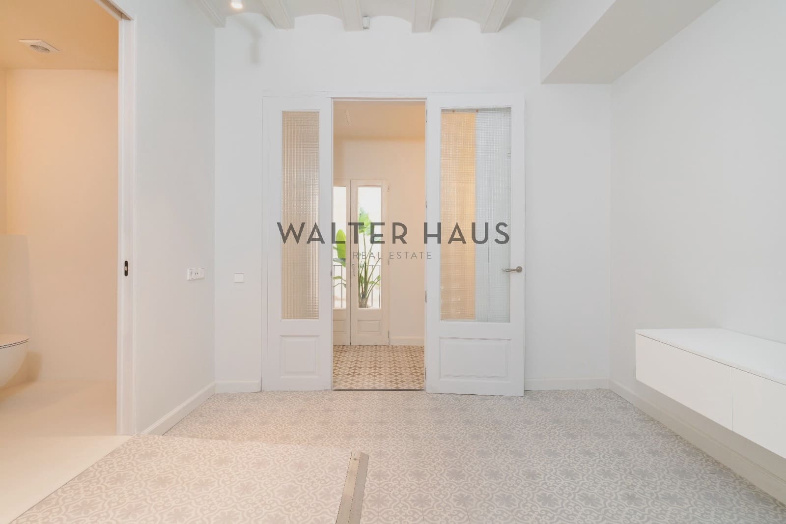 3 soveværelse Lejlighed til salg i Barcelona by - € 745.000 (Ref: 9057011)