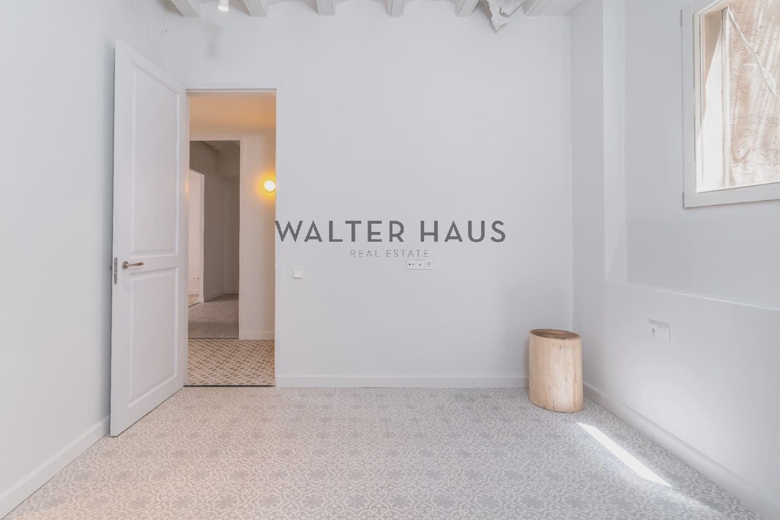 3 soveværelse Lejlighed til salg i Barcelona by - € 745.000 (Ref: 9057011)