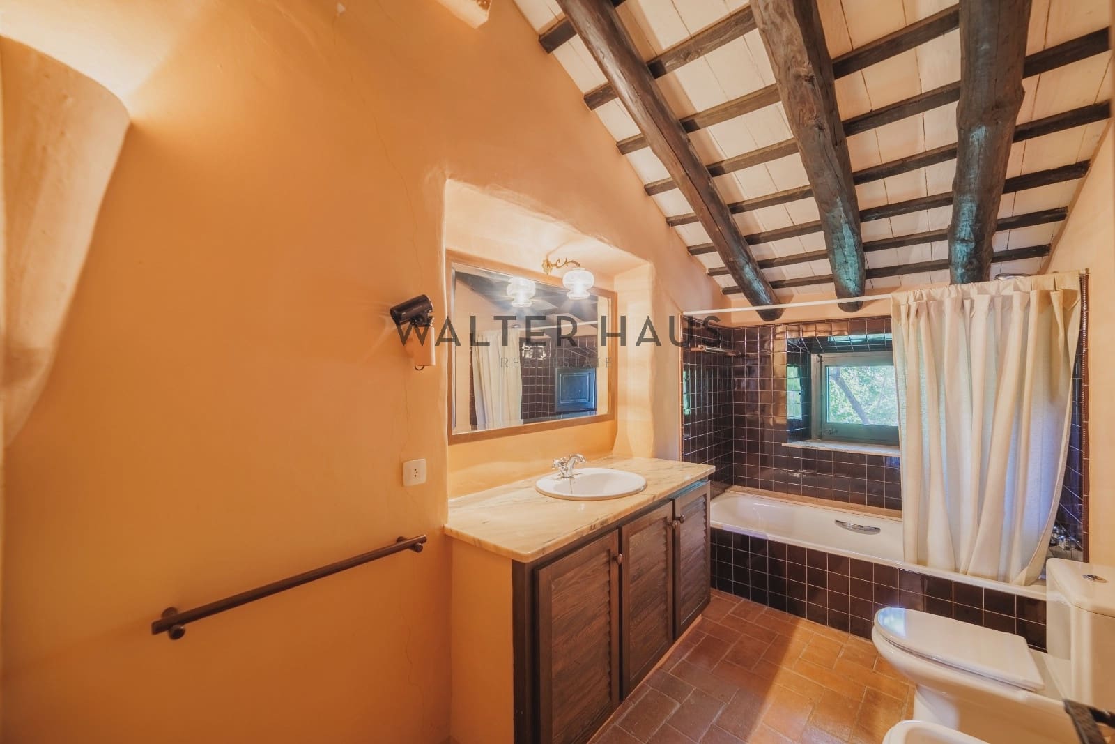 10 soverom Villa til salgs i Parlava med svømmebasseng - € 3 300 000 (Ref: 9058247)