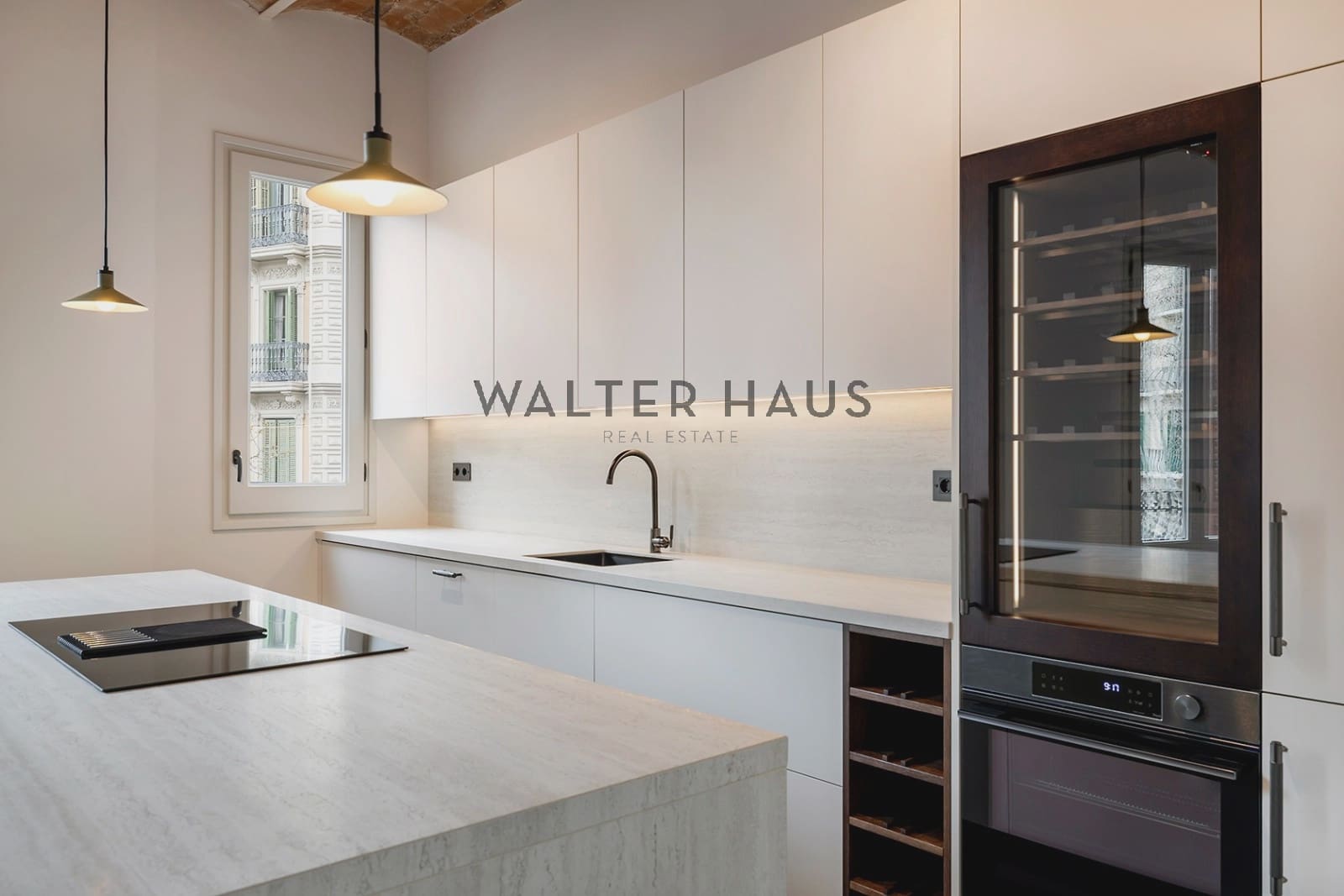 3 soveværelse Lejlighed til salg i Barcelona by - € 1.190.000 (Ref: 9058248)