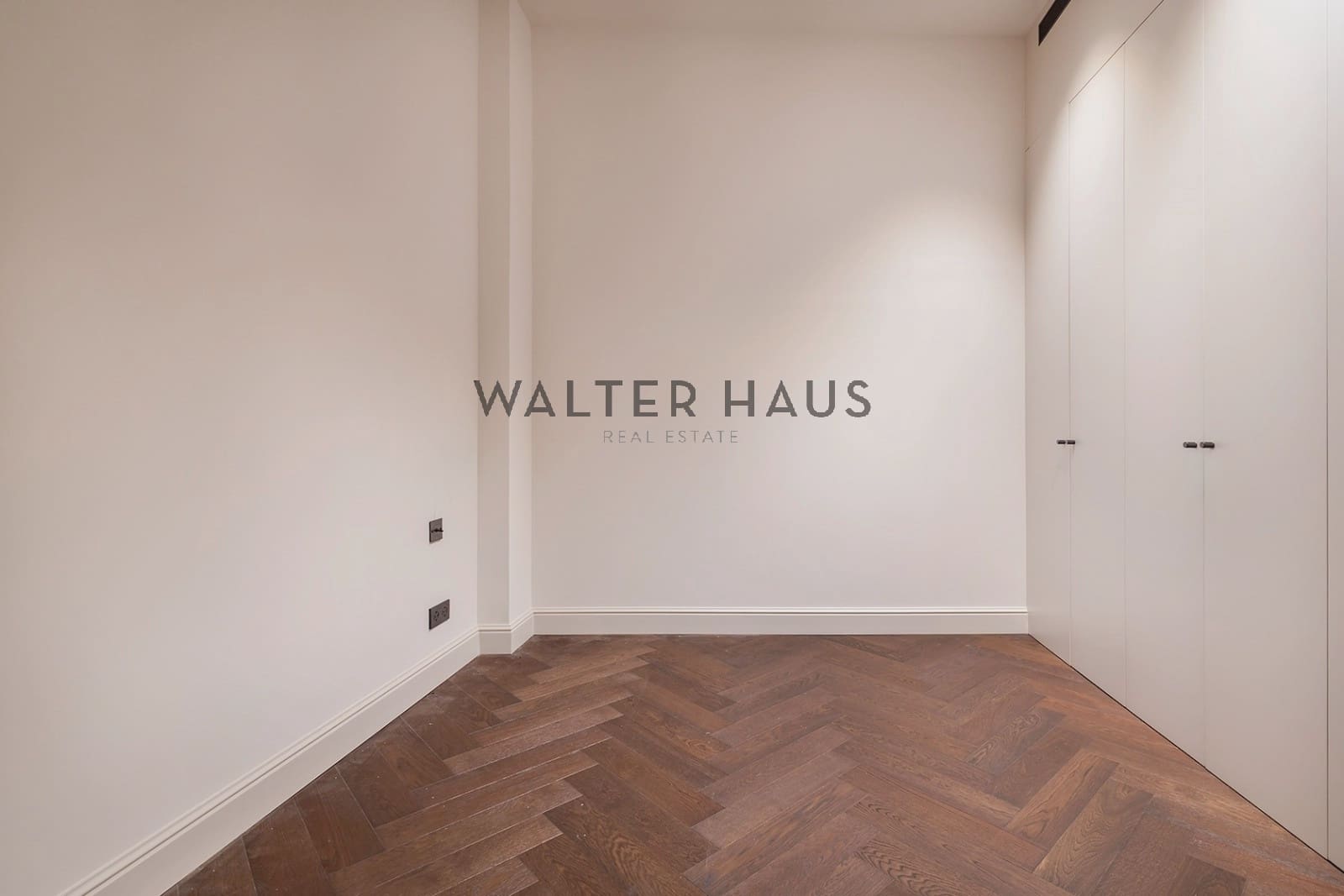 3 soveværelse Lejlighed til salg i Barcelona by - € 1.190.000 (Ref: 9058248)