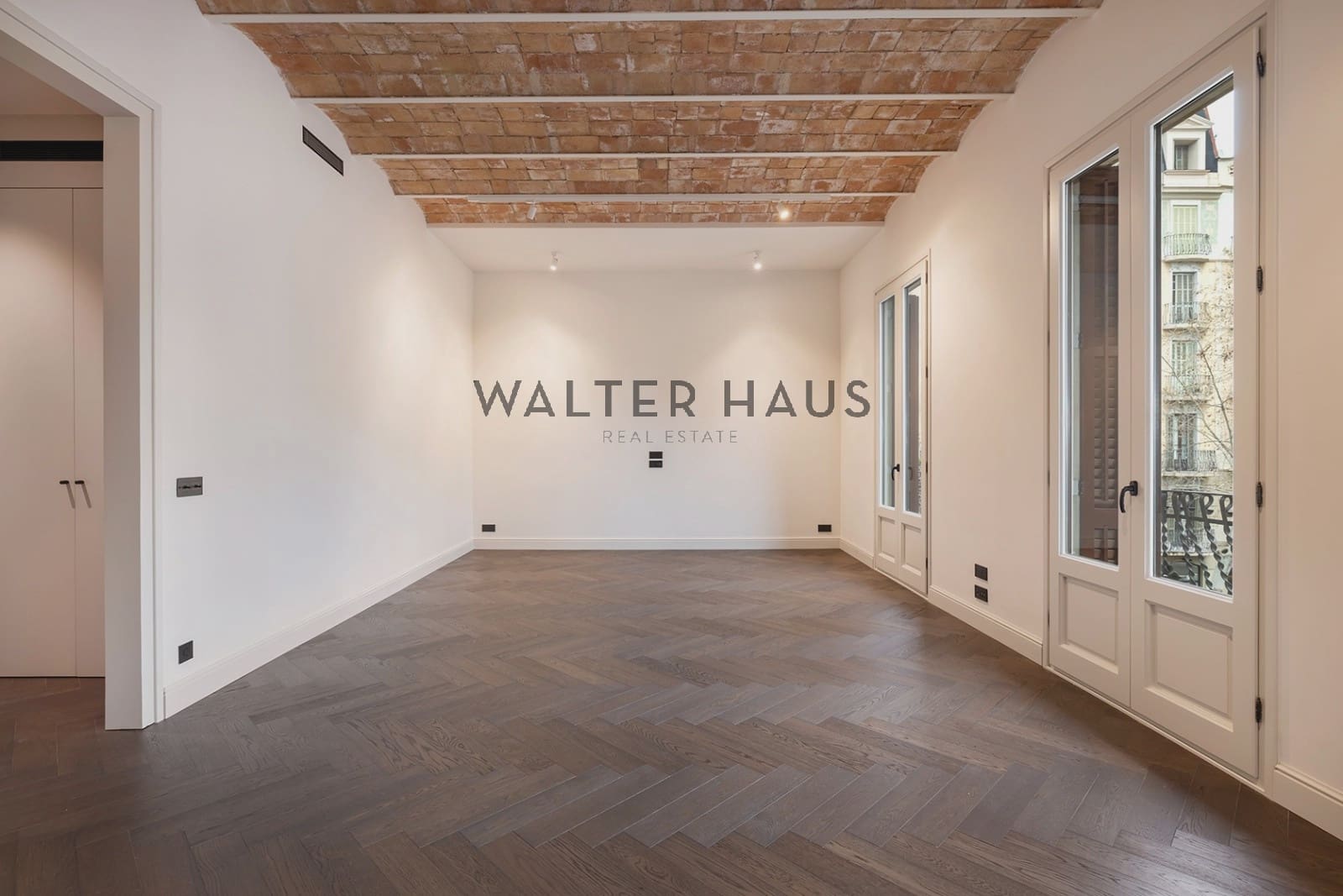 3 soveværelse Lejlighed til salg i Barcelona by - € 1.190.000 (Ref: 9058248)