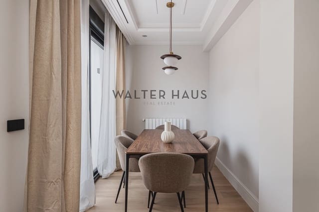 Ático de 3 habitaciones en Almagro, Madrid ciudad en venta con piscina - 2.385.000 € (Ref: 9058352)