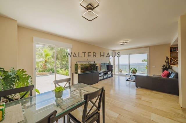 4 makuuhuone Huvila myytävänä paikassa Santa Cristina d'Aro - 695 000 € (Ref: 9058635)