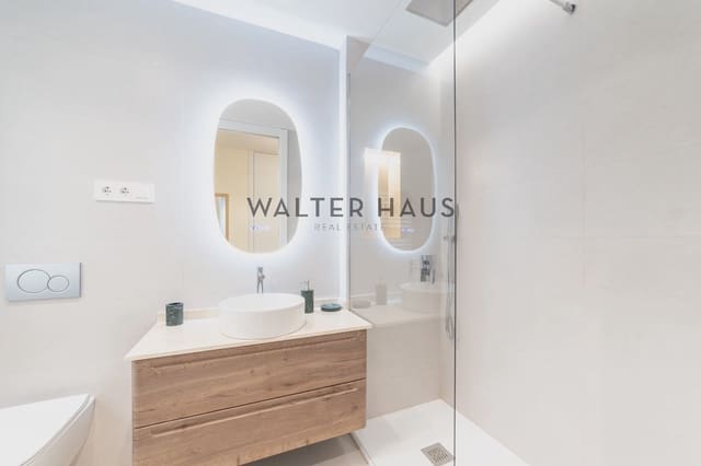 2 soveværelse Lejlighed til salg i Niño Jesús, Madrid by - € 915.000 (Ref: 9061929)
