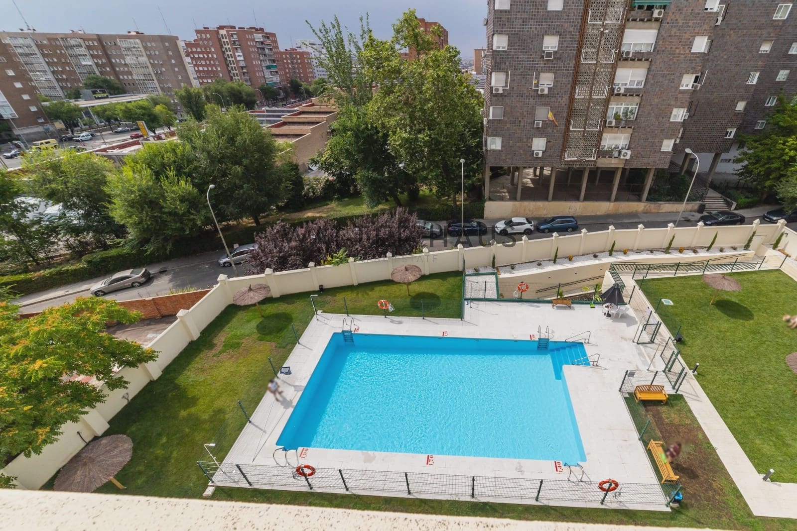 2 soveværelse Lejlighed til salg i Madrid by - € 915.000 (Ref: 9061929)