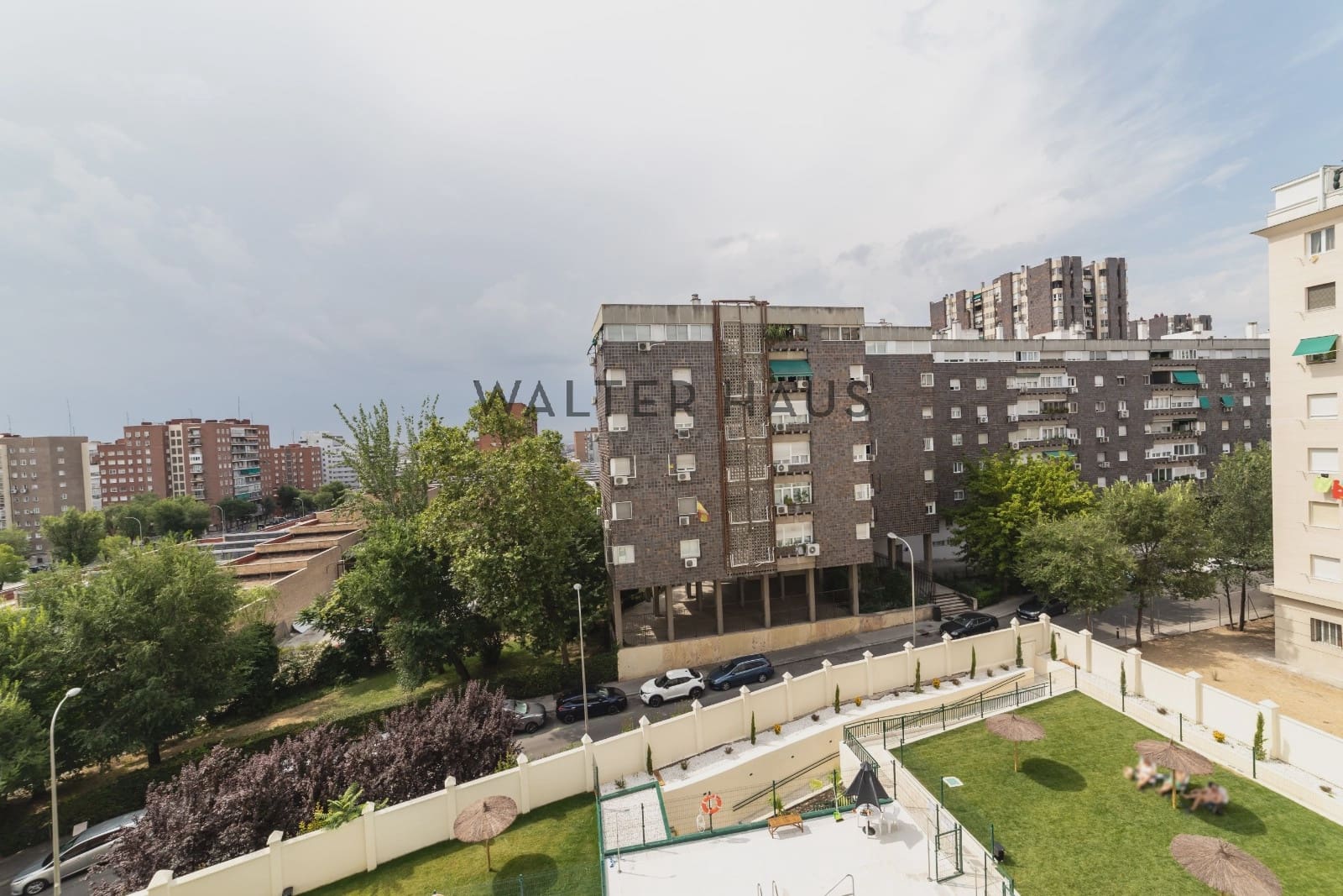 2 soveværelse Lejlighed til salg i Madrid by - € 915.000 (Ref: 9061929)