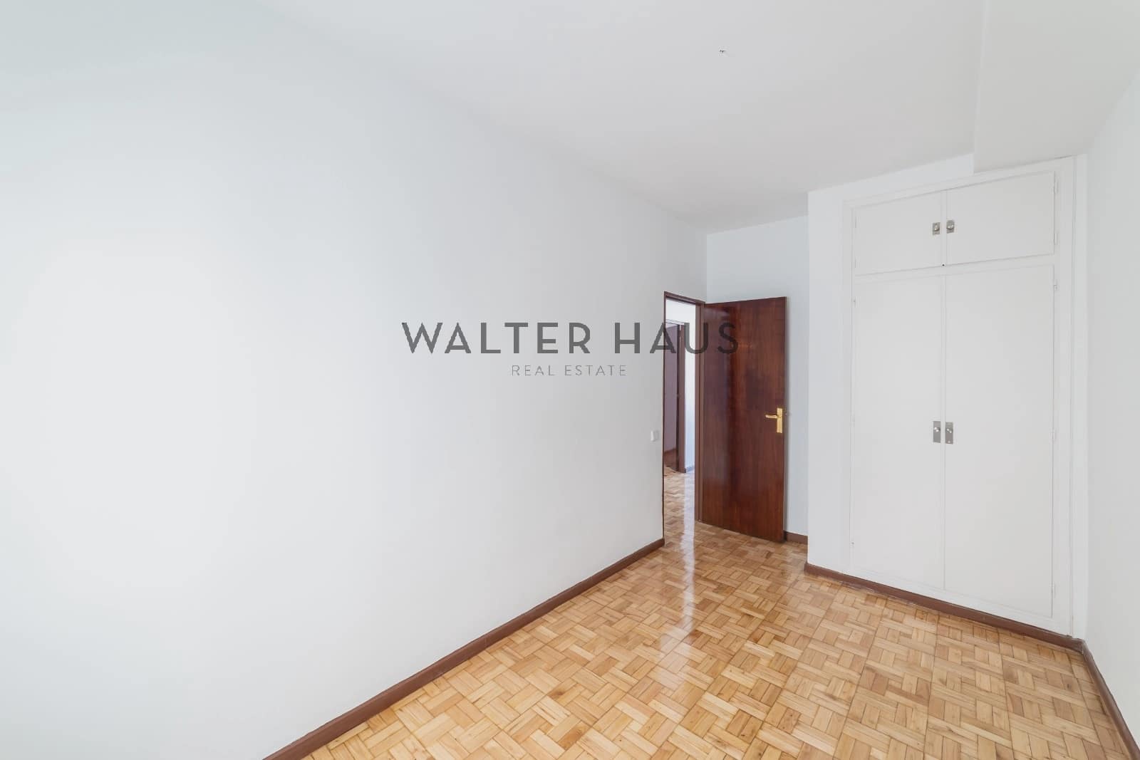 4 soveværelse Lejlighed til salg i Madrid by - € 965.000 (Ref: 9064713)