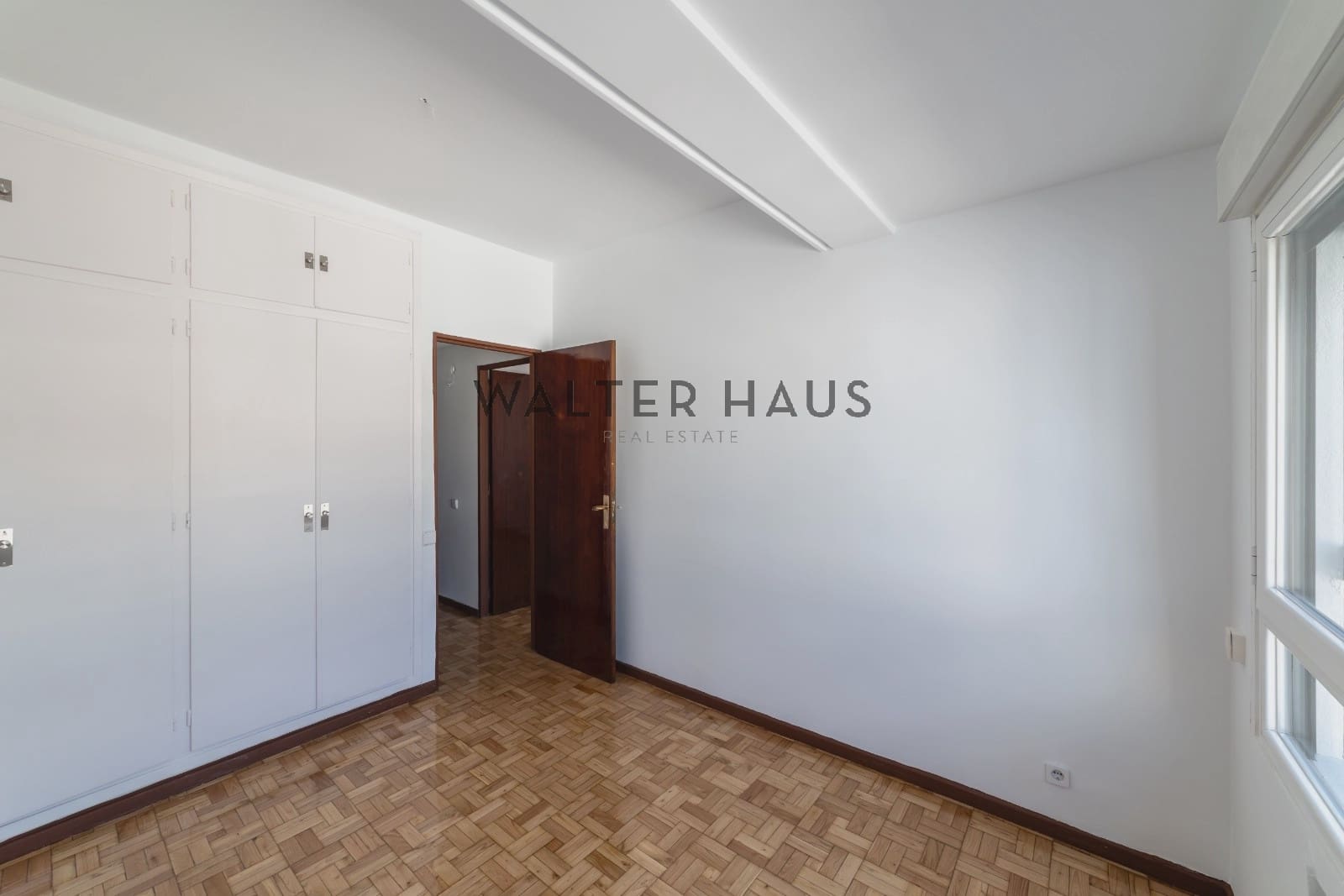 4 soveværelse Lejlighed til salg i Madrid by - € 965.000 (Ref: 9064713)