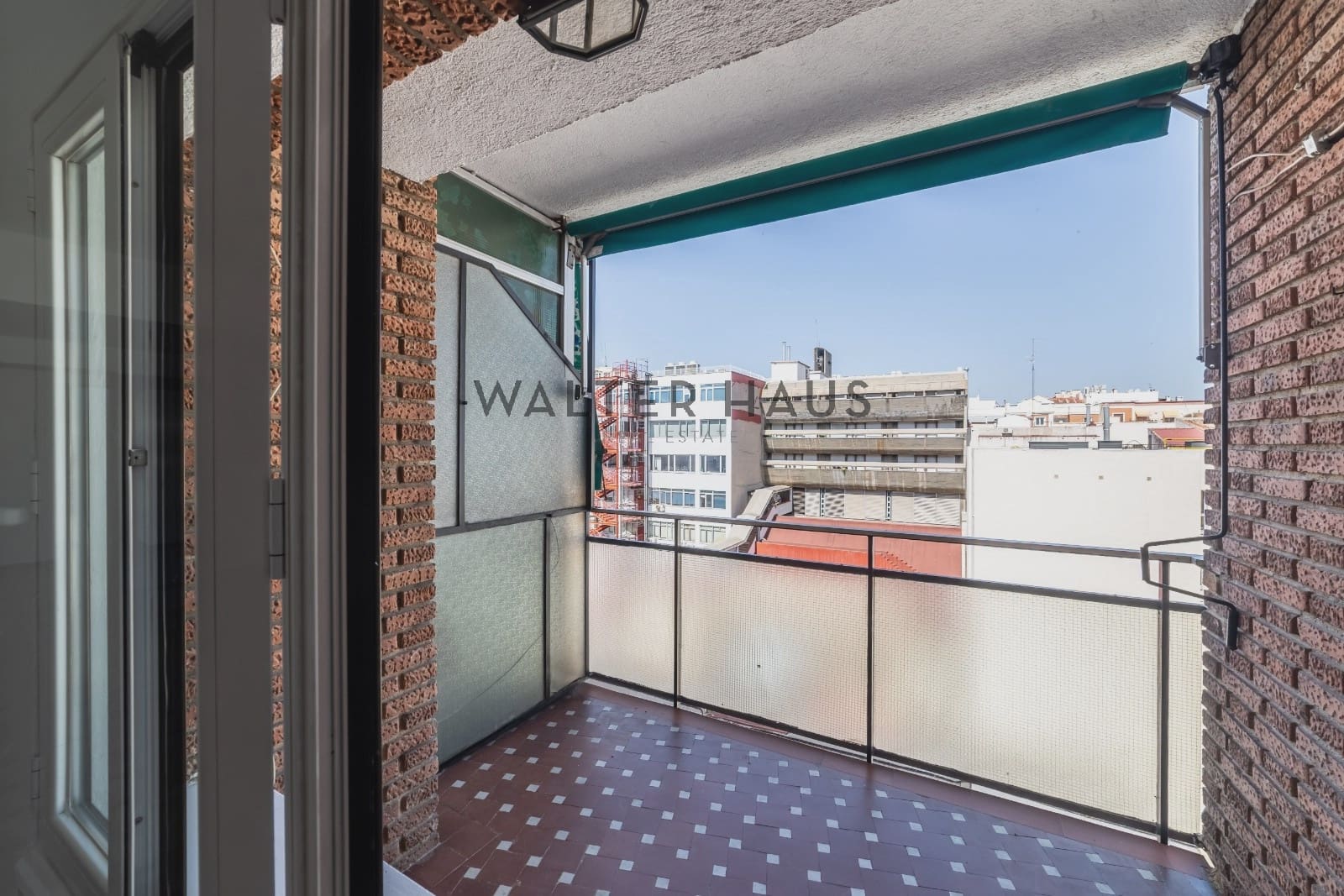 4 soveværelse Lejlighed til salg i Madrid by - € 965.000 (Ref: 9064713)