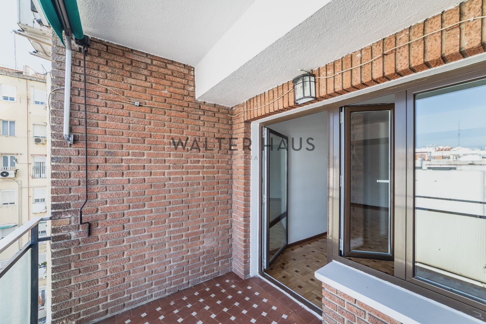 4 soveværelse Lejlighed til salg i Madrid by - € 965.000 (Ref: 9064713)